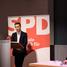 Richard Schmidt bei seiner Vorstellungsrede